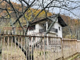 Villa Kraini dol, region Kyustendil 2