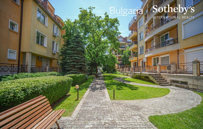 Продава 4-СТАЕН, гр. София, Изток, снимка 1 - Aпартаменти - 49430519