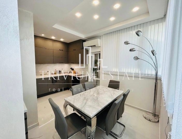 Продава  Многостаен град Пловдив , Кършияка , 160 кв.м | 73916149 - изображение [2]