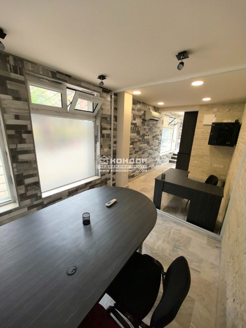 En venta  Oficina Plovdiv , Tsentar , 32 metros cuadrados | 31038853 - imagen [5]
