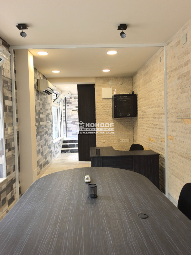 En venta  Oficina Plovdiv , Tsentar , 32 metros cuadrados | 31038853 - imagen [10]