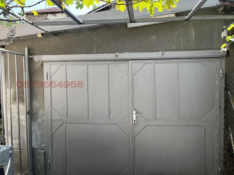 Продава ЕТАЖ ОТ КЪЩА, гр. Добрич, Червената пръст, снимка 3 - Етаж от къща - 52779858