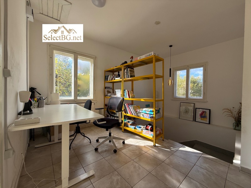 Продава КЪЩА, с. Буря, област Габрово, снимка 12 - Къщи - 52236418