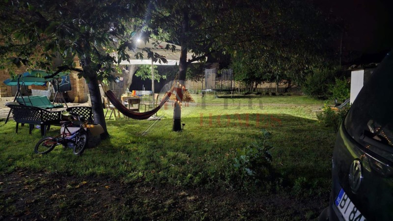 Продава КЪЩА, с. Лесичери, област Велико Търново, снимка 17 - Къщи - 52622652