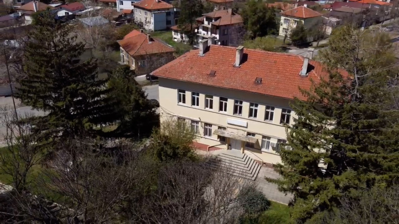 Продава БИЗНЕС ИМОТ, гр. Елин Пелин, област София област