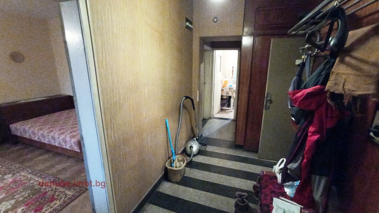 Продава 3-СТАЕН, гр. Русе, Център, снимка 12 - Апартаменти - 56044411