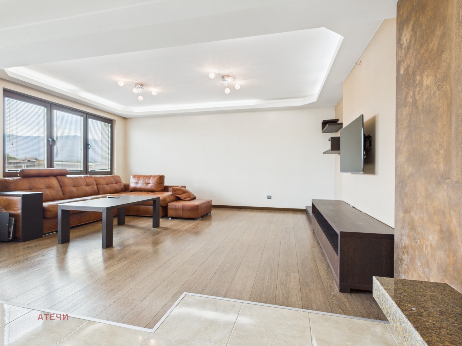 Продава МЕЗОНЕТ, гр. София, Център, снимка 2 - Апартаменти - 53913298