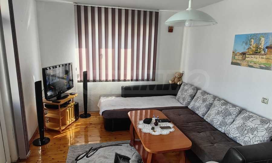 Продава ЕТАЖ ОТ КЪЩА, гр. Видин, Крум Бъчваров, снимка 2 - Етаж от къща - 53804905