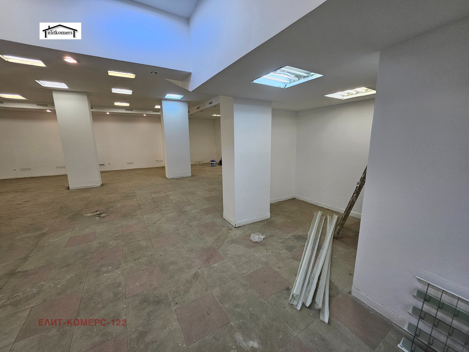 Продава ЗАВЕДЕНИЕ, гр. София, Център, снимка 2 - Заведения - 46780635