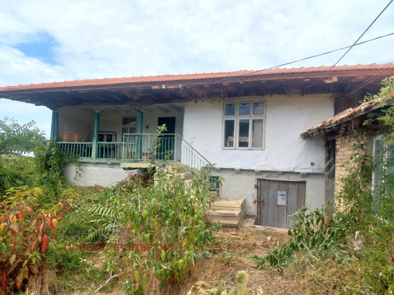 Продава ПАРЦЕЛ в област Шумен, с. Кълново - 2366 кв.м / 33 900 € » 66 302.64 лв., ИНВЕСТ ПРОПЪРТИС