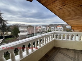 Casa Izgrev, Varna