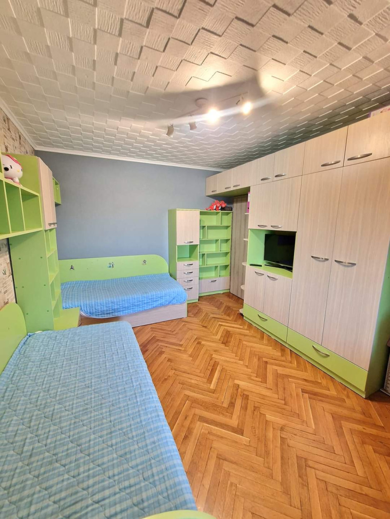 De vânzare  2 dormitoare Dobrici , Țentâr , 100 mp | 33161787 - imagine [9]