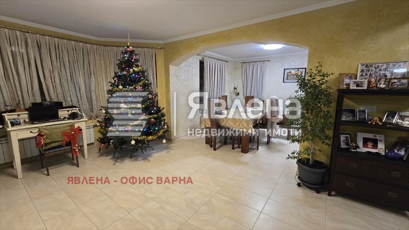 Till salu  Hus Varna , Izgrev , 396 kvm | 96602930 - bild [8]