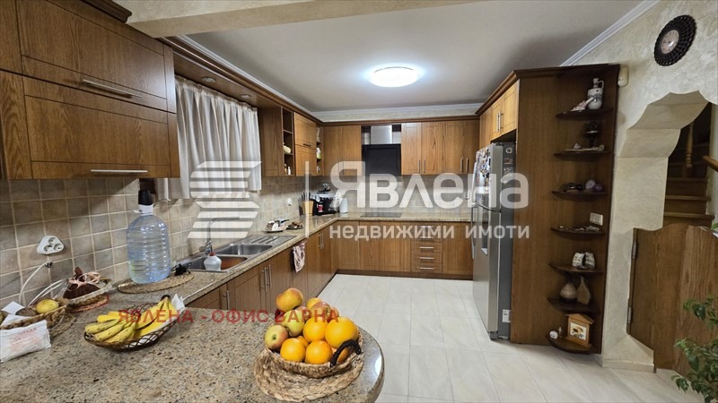 Till salu  Hus Varna , Izgrev , 396 kvm | 96602930 - bild [10]