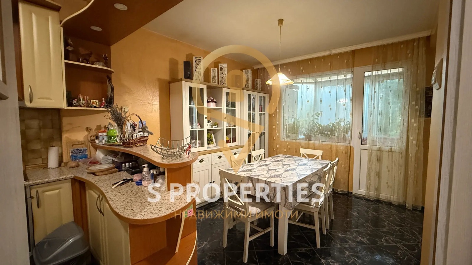 Продава 3-СТАЕН, гр. Варна, Център, снимка 3 - Апартаменти - 55848054