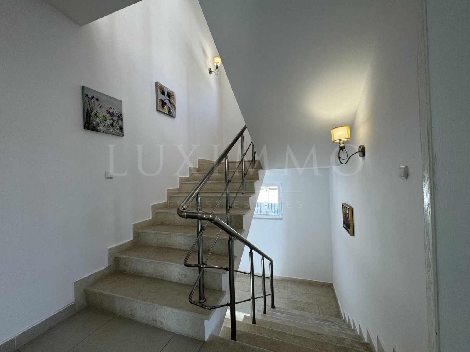 Продава КЪЩА, гр. Балчик, област Добрич, снимка 8 - Къщи - 55785279
