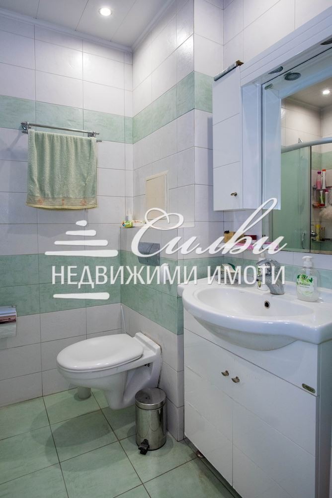 Продава 2-СТАЕН, гр. Шумен, Център, снимка 7 - Апартаменти - 55172547
