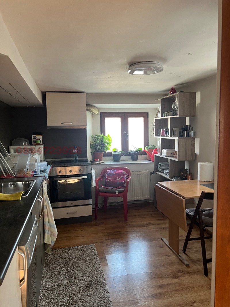 Продава КЪЩА, с. Леденик, област Велико Търново, снимка 3 - Къщи - 52783493