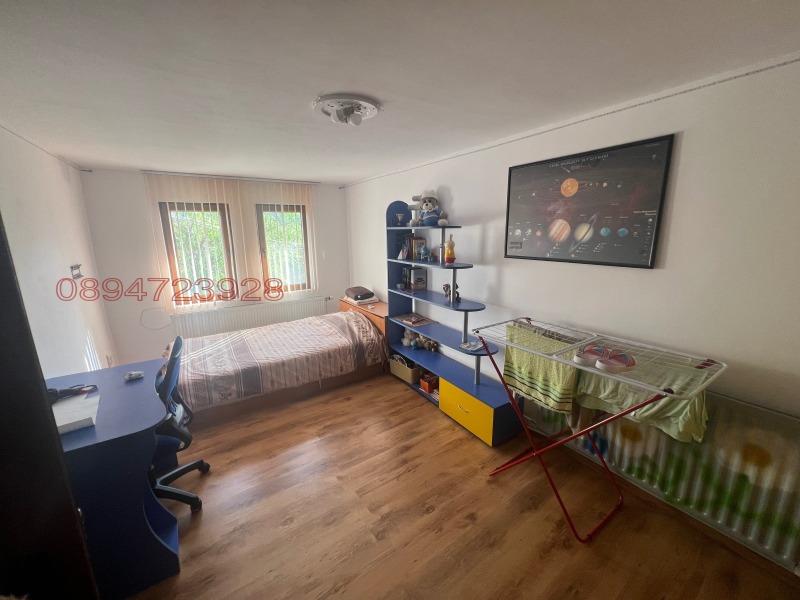 Продава КЪЩА, с. Леденик, област Велико Търново, снимка 11 - Къщи - 52783493