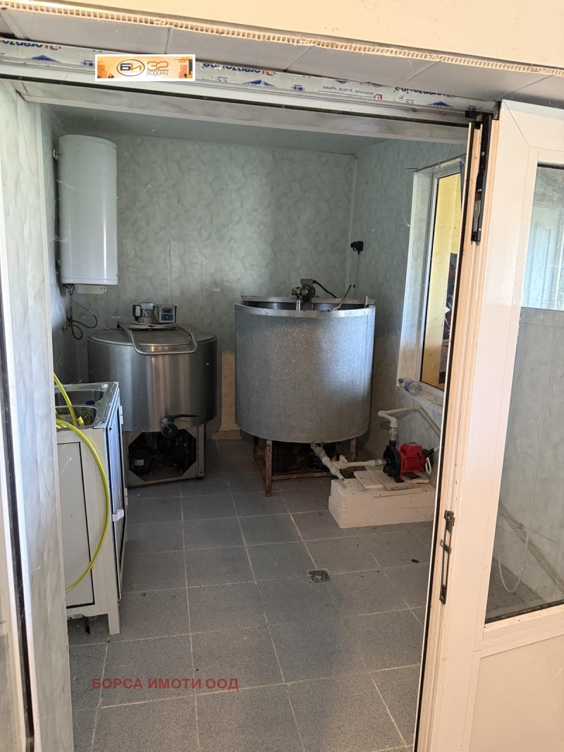 Продава ПРОМ. ПОМЕЩЕНИЕ, с. Нефела, област Враца, снимка 3 - Производствени сгради - 52640833