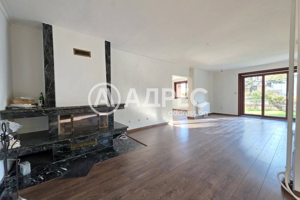 Продава КЪЩА, гр. София, Горна баня, снимка 9 - Къщи - 53808599