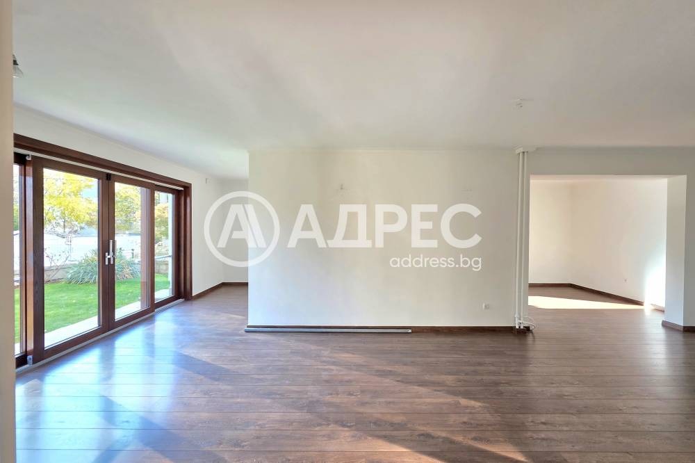 Продава КЪЩА, гр. София, Горна баня, снимка 2 - Къщи - 53808599