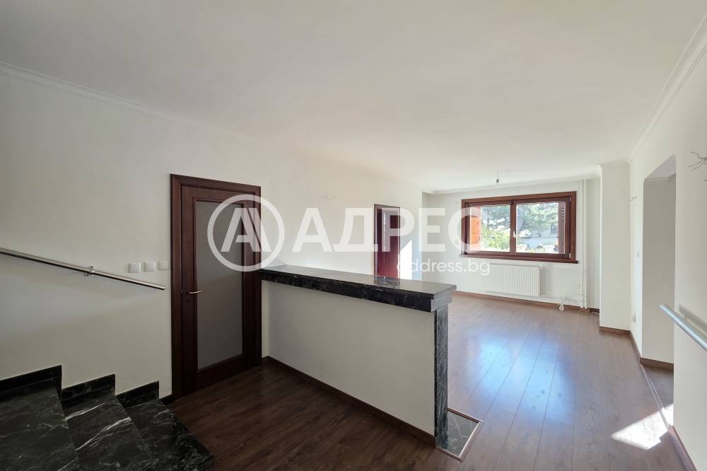 Продава КЪЩА, гр. София, Горна баня, снимка 14 - Къщи - 53808599