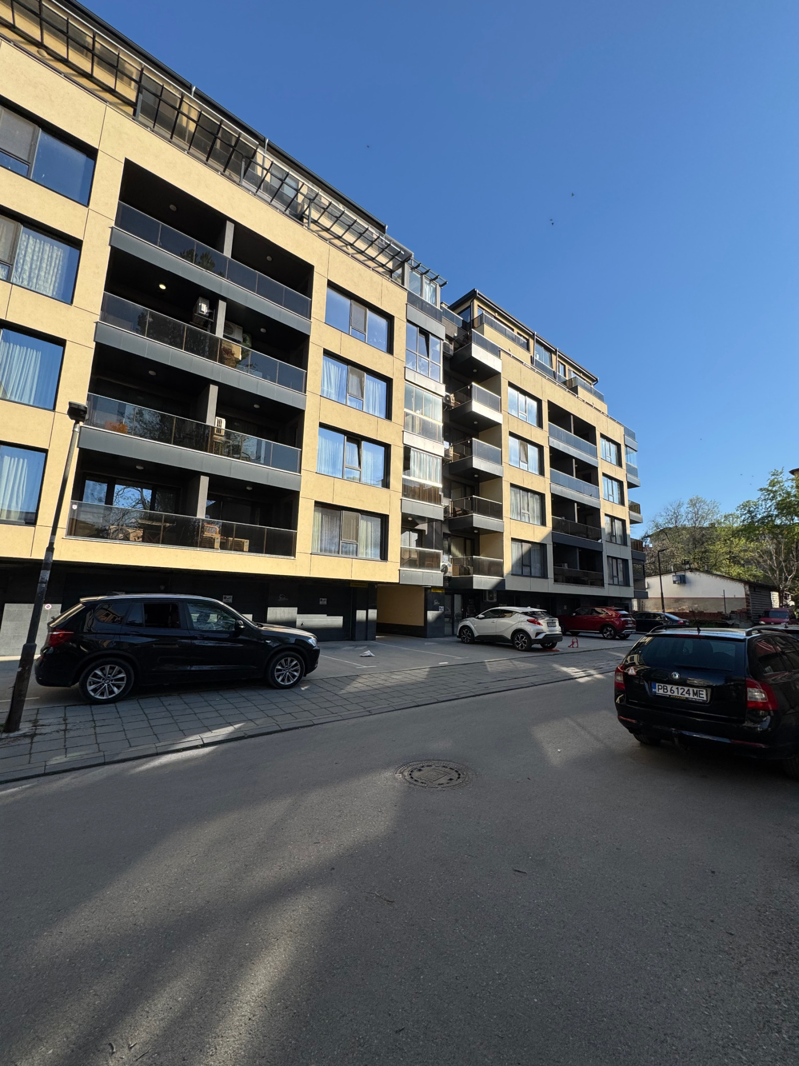 Продава ГАРАЖ, ПАРКОМЯСТО, гр. Пловдив, Кършияка, снимка 2 - Гаражи и паркоместа - 53383732