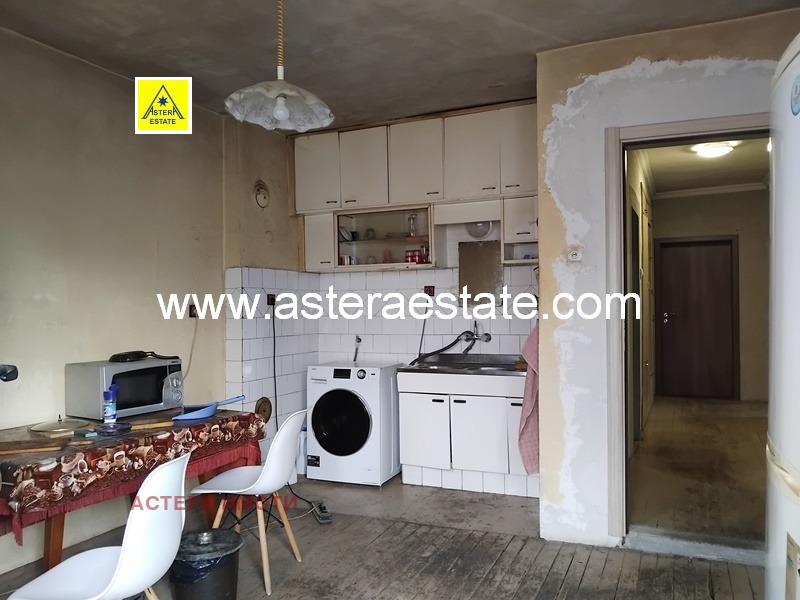 Продава МНОГОСТАЕН, гр. Благоевград, Широк център, снимка 15 - Апартаменти - 53367777