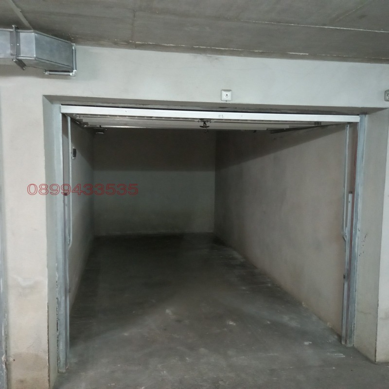 Продава ГАРАЖ, ПАРКОМЯСТО, гр. София, Карпузица, снимка 3 - Гаражи и паркоместа - 52785616