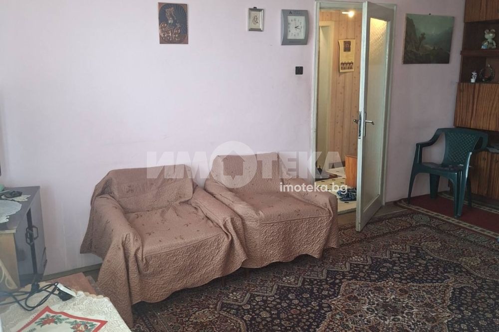 Продава 2-СТАЕН, гр. Варна, Трошево, снимка 2 - Апартаменти - 55170425