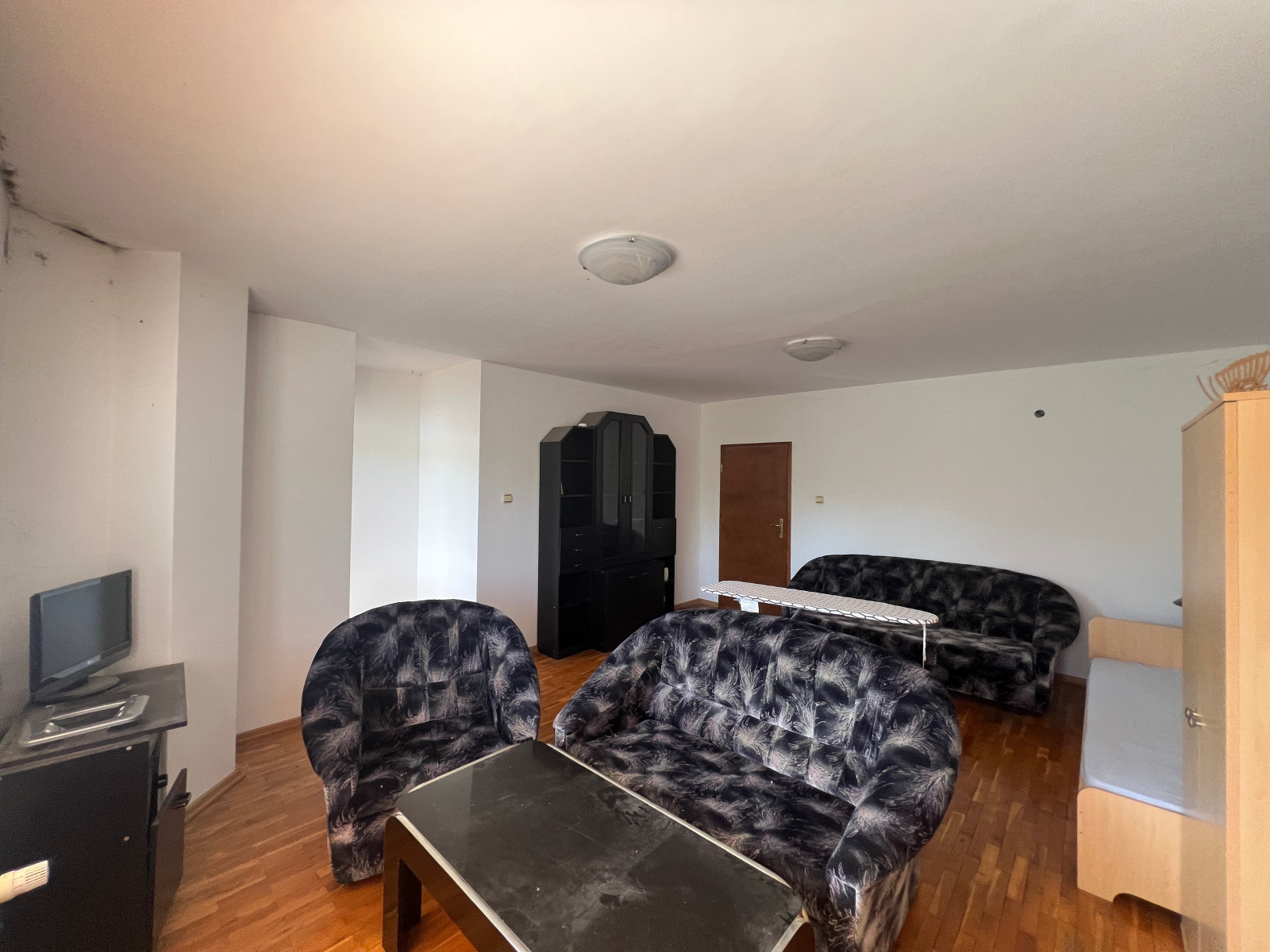 Продава КЪЩА, гр. София, с. Панчарево, снимка 11 - Къщи - 55183555