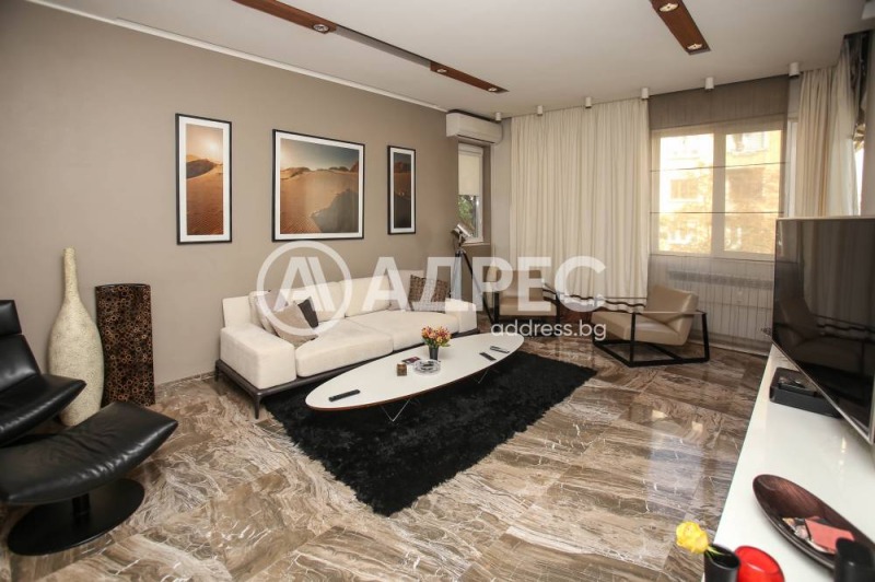 In vendita  2 camere da letto Sofia , Tsentar , 118 mq | 28147150 - Immagine [2]