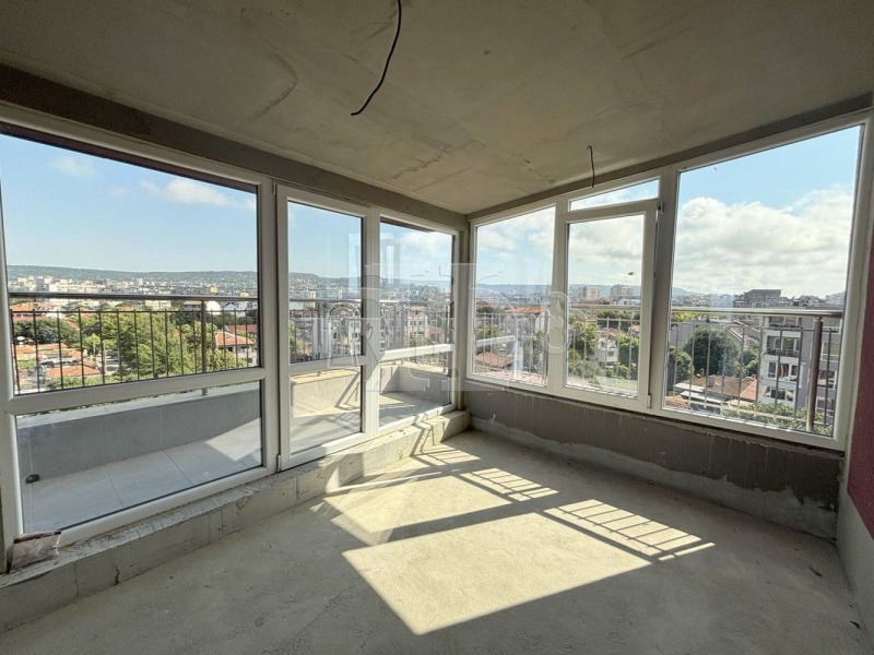 Продава  3-стаен град Варна , Колхозен пазар , 103 кв.м | 77887992