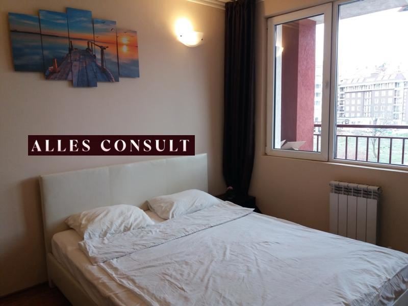 Продава  3-стаен град София , Студентски град , 98 кв.м | 51996916