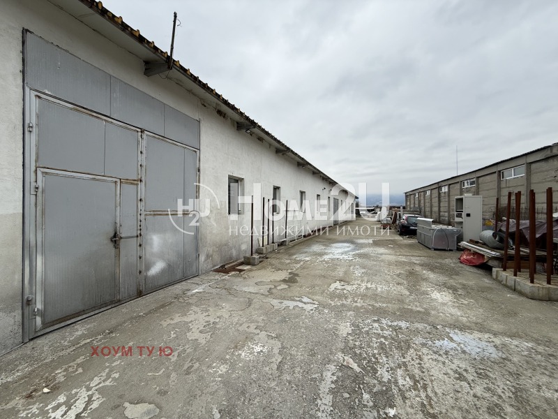Продава ПРОМ. ПОМЕЩЕНИЕ, с. Крайници, област Кюстендил, снимка 6 - Производствени сгради - 53444980