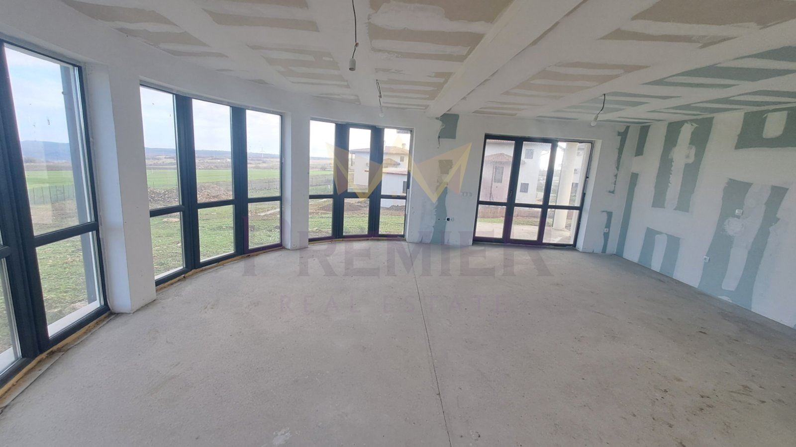 Продава КЪЩА, с. Кичево, област Варна, снимка 6 - Къщи - 54073955