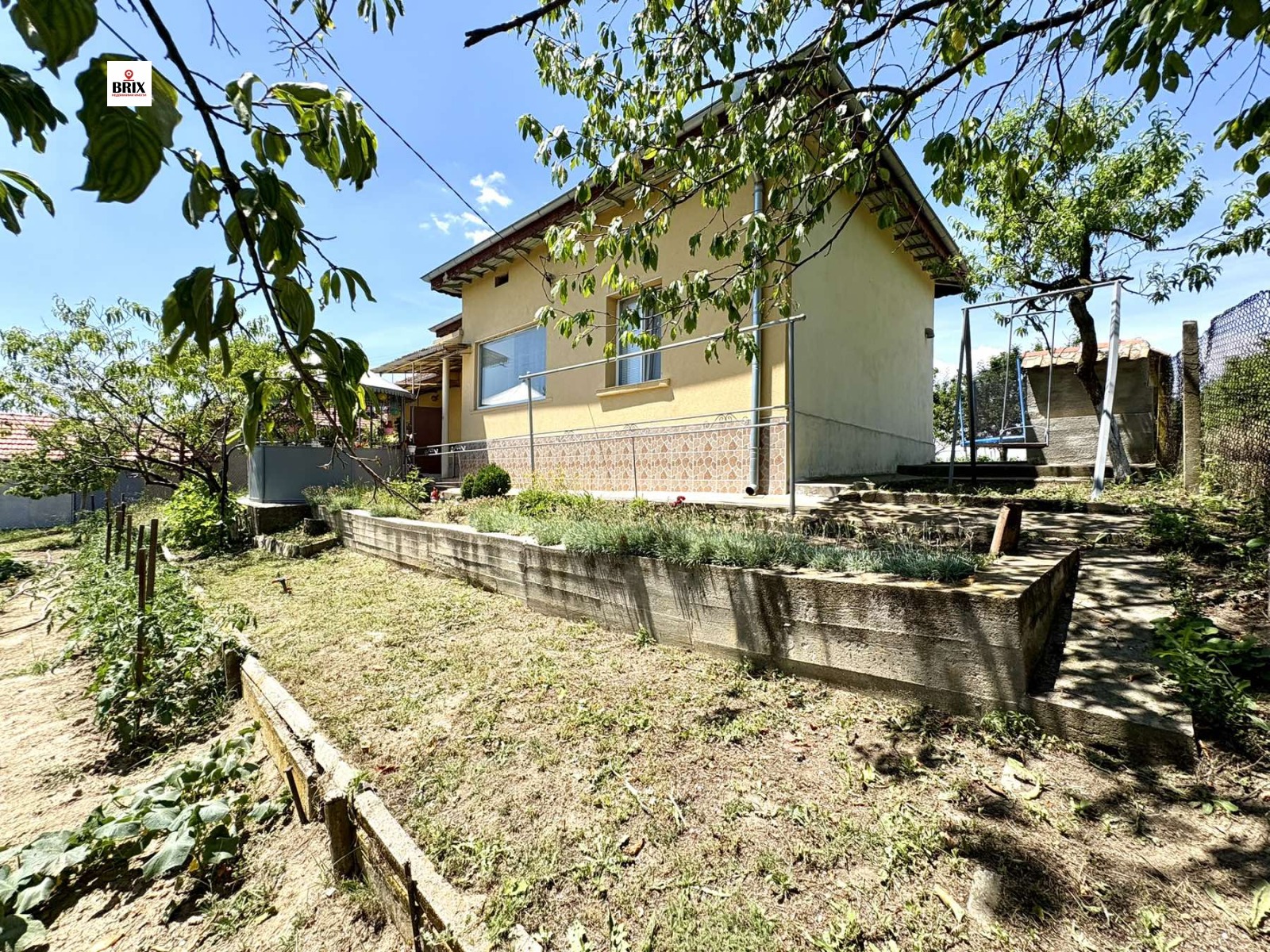 Продава КЪЩА, с. Тръстеник, област Русе