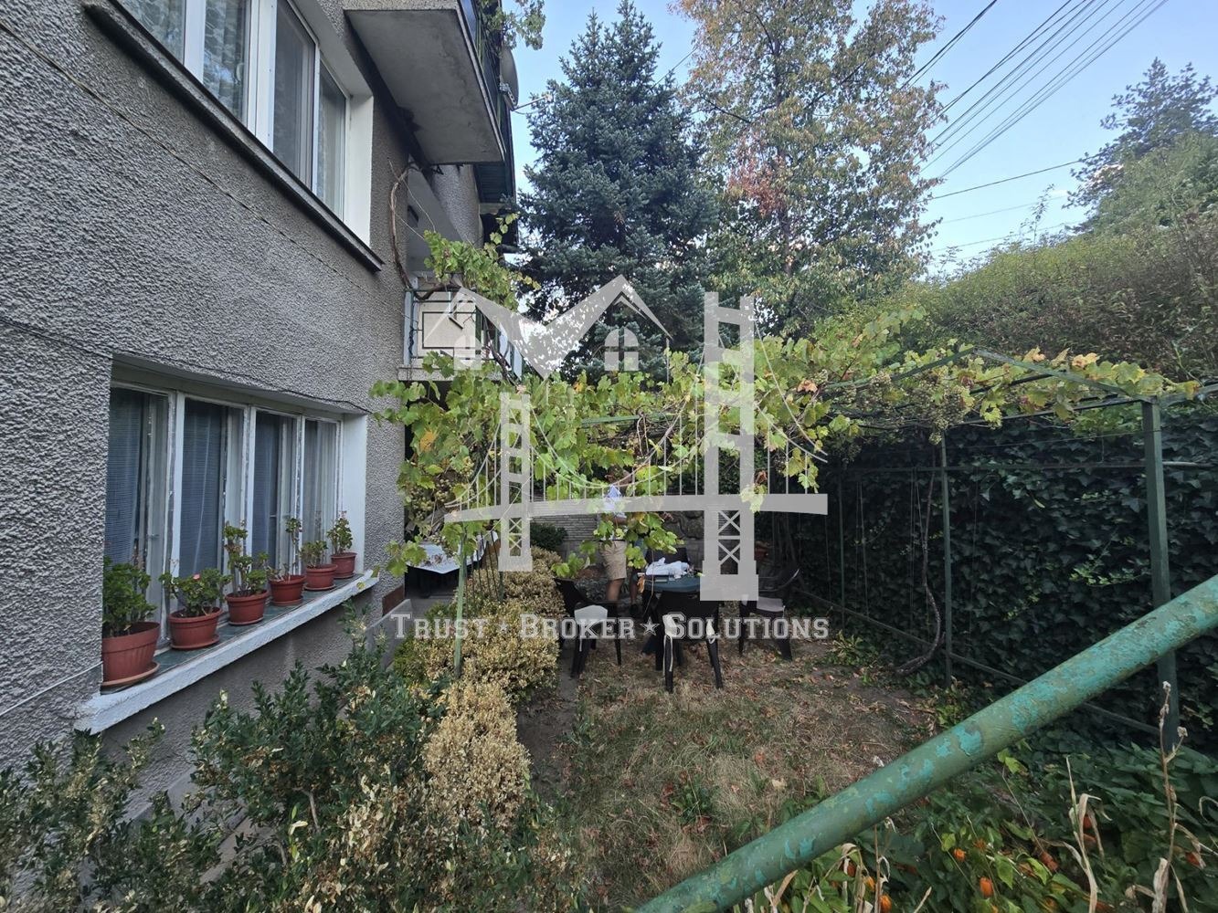 Продава КЪЩА, гр. София, с. Лозен, снимка 2 - Къщи - 55974926
