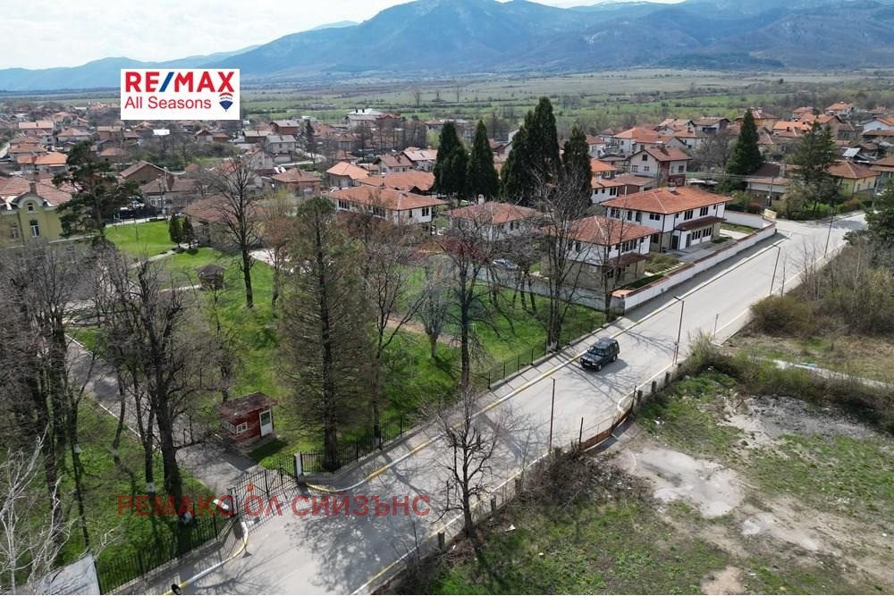Продава ПАРЦЕЛ, гр. Долна баня, област София област, снимка 2 - Парцели - 50803342
