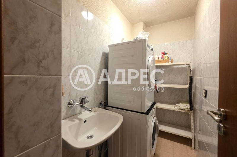 Продава 3-СТАЕН, гр. София, Лагера, снимка 13 - Апартаменти - 52840187