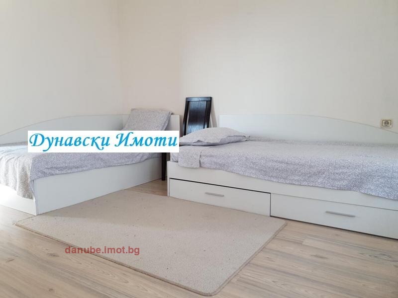 Продава 3-СТАЕН, гр. Русе, Възраждане, снимка 8 - Aпартаменти - 47369066