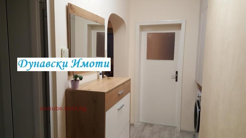 Продава  3-стаен град Русе , Възраждане , 77 кв.м | 13735280 - изображение [6]