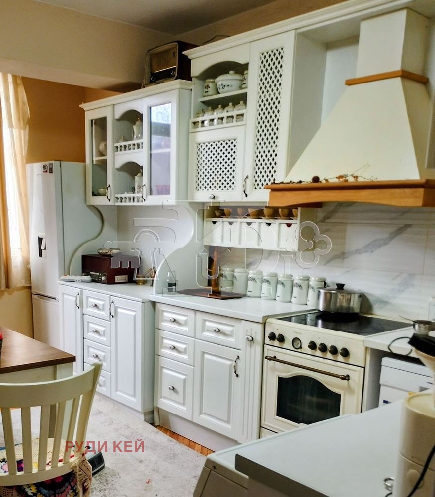 Продава 3-СТАЕН, гр. Варна, Аспарухово