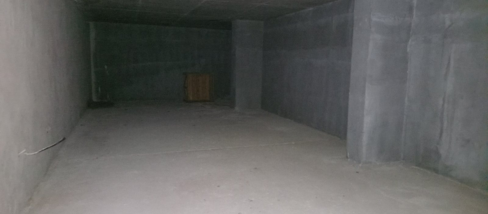 Продава ГАРАЖ, ПАРКОМЯСТО, гр. Казанлък, област Стара Загора, снимка 2 - Гаражи и паркоместа - 51130131