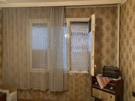 3-стаен град Пловдив, Кючук Париж 4