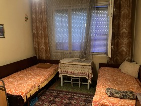 3-стаен град Пловдив, Кючук Париж 7