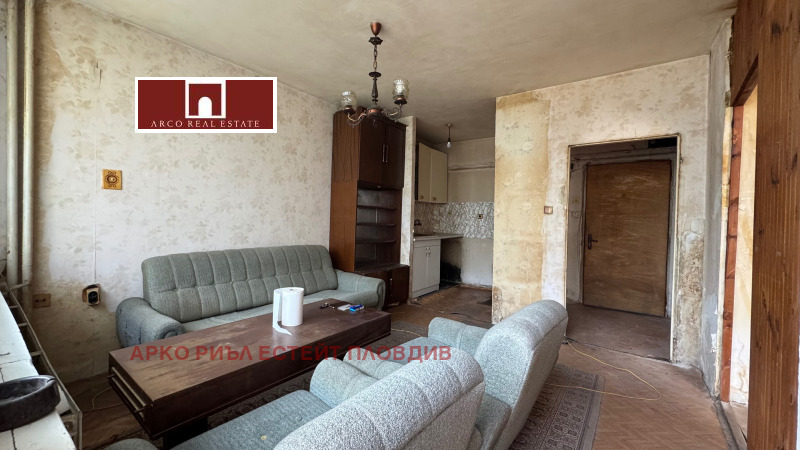Продава  1-стаен, град Пловдив, Тракия • 61 000 EUR • ID 90310915 — holmes.bg - [1] 