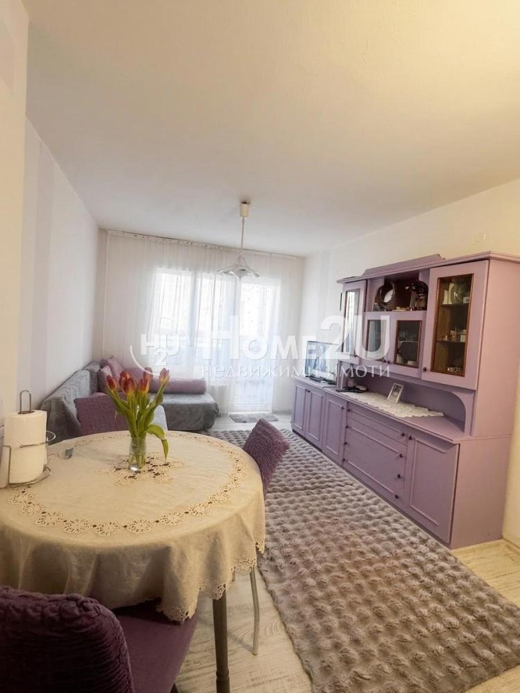 Продава 3-СТАЕН, гр. Бургас, Възраждане, снимка 2 - Апартаменти - 54638708