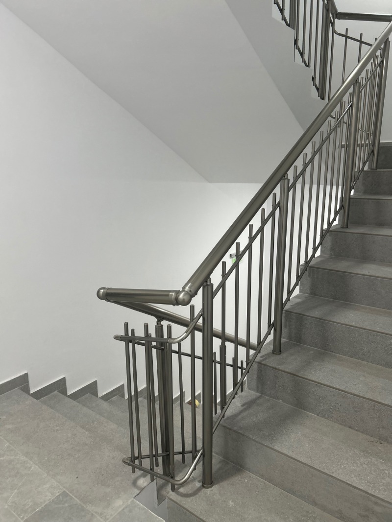 Продава 4-СТАЕН, гр. София, Полигона, снимка 2 - Апартаменти - 52131885